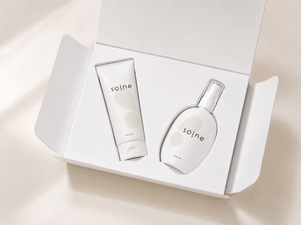 solne の配送箱を開けたところ。washとmistが並んで収まっている